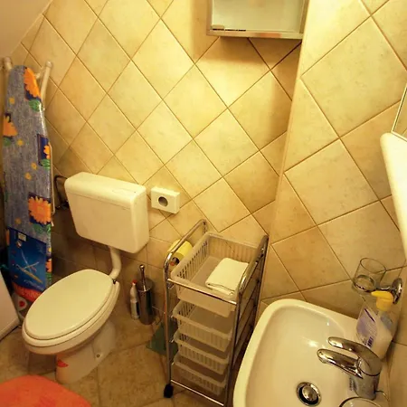 Holiday home 2 Bedroom Beautiful In Krnica *