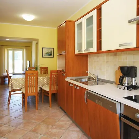 Holiday home 2 Bedroom Beautiful In Krnica *